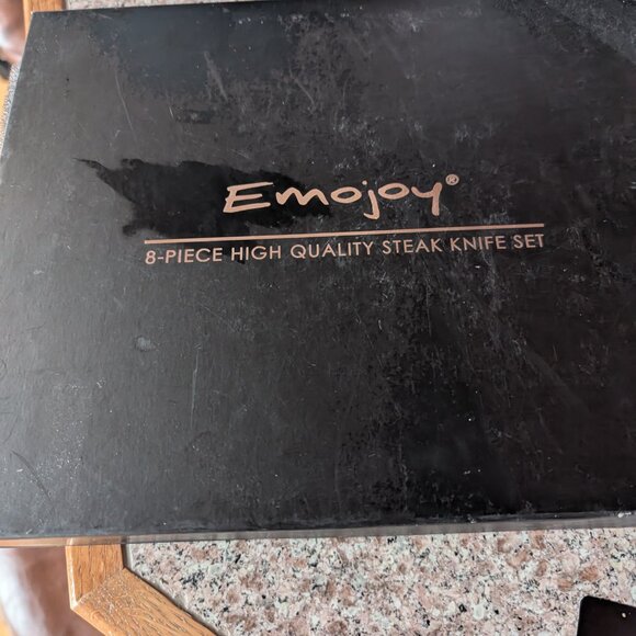 Emojoy Steak Knife Set - Picture 3 of 3